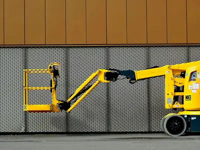 Skylift med korg i luften